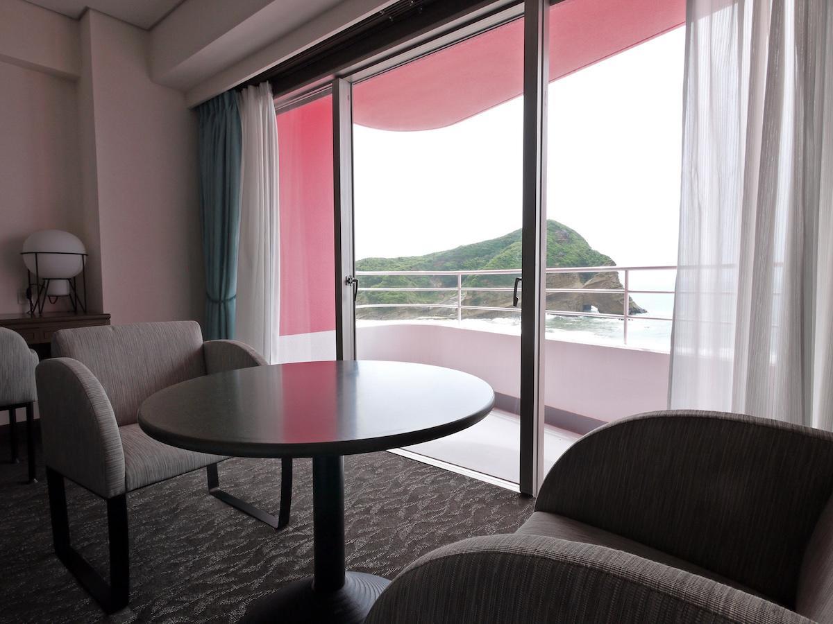 Tanegashima Iwasaki Hotel Minamitane Exterior photo